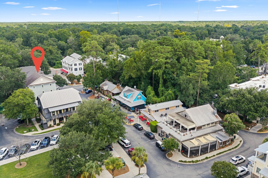 More Photos Of 8 State of Mind St, Bluffton Loft Creative Space For Sale