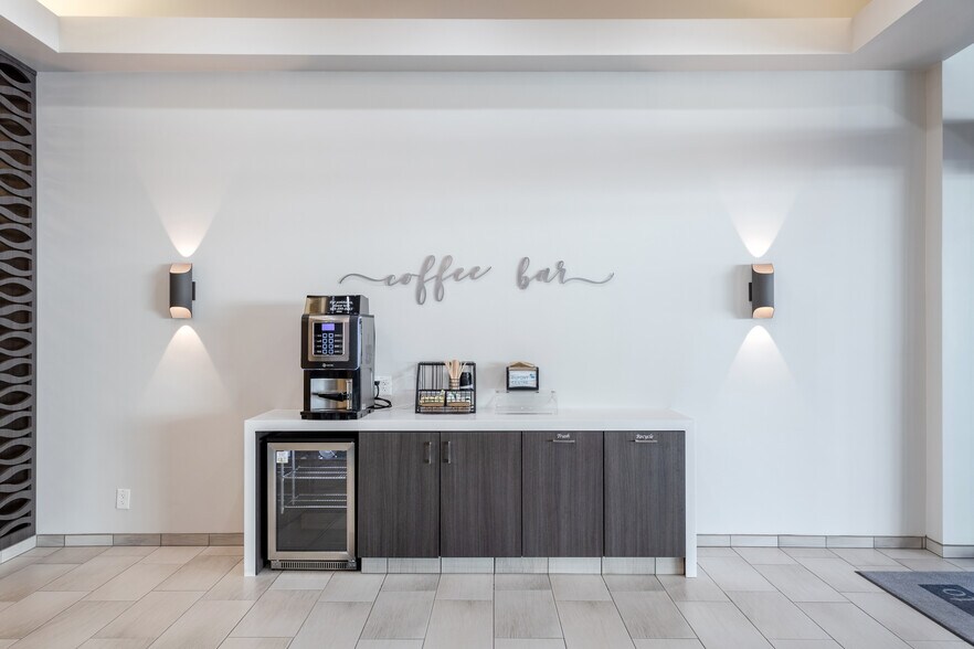 More Photos Of 2301 Dupont Dr, Irvine Unknown For Lease