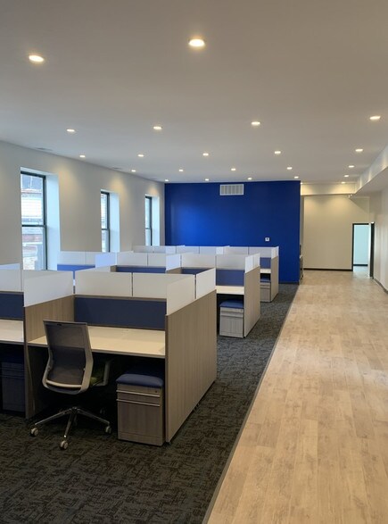 More Photos Of 2210-2216 S Michigan Ave, Chicago Storefront For Sale