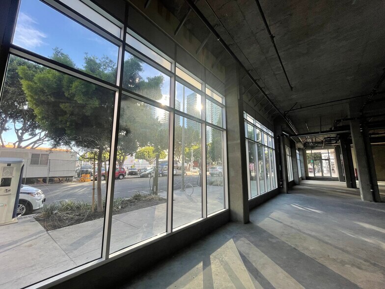 More Photos Of 424 W Pico Blvd, Los Angeles Apartments For Lease