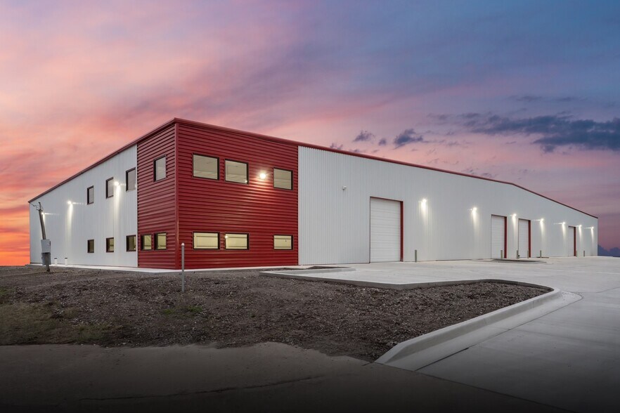 Primary Photo Of 3000 N Florence Ave, Tulsa Distribution For Lease