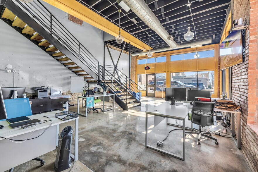 More Photos Of 201 E Hobson Ave, Sapulpa Loft Creative Space For Sale