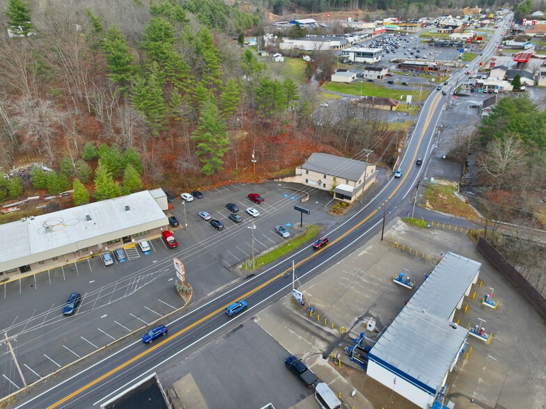 More Photos Of 725 Ritter Dr, Daniels Storefront Retail Office For Lease