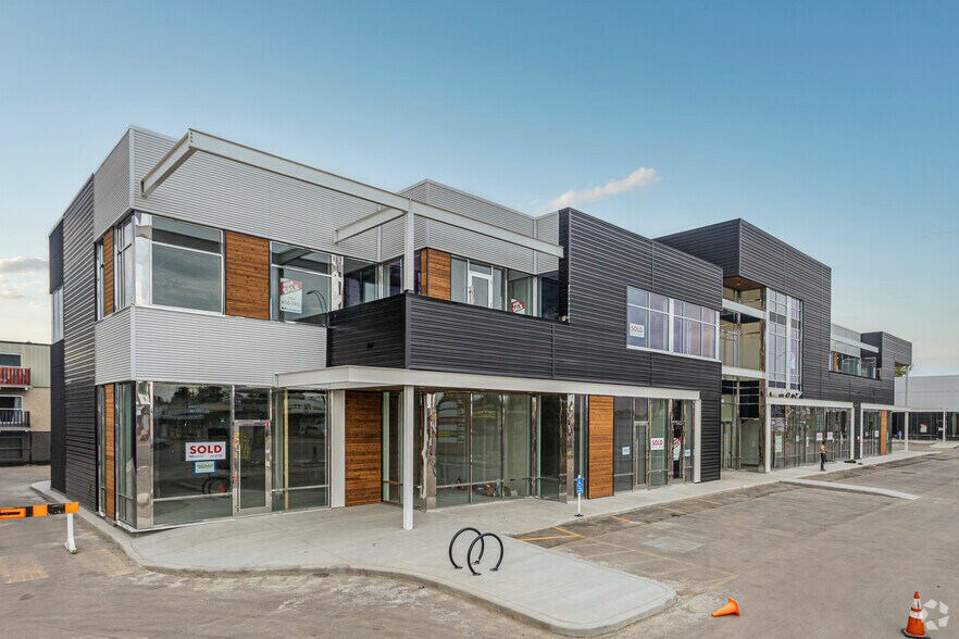 More Photos Of 12820 97 St NW, Edmonton Storefront Retail Office For Sale