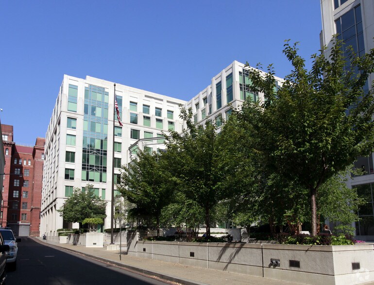 More Photos Of 777 N Capitol St NE, Washington Office Residential For Lease