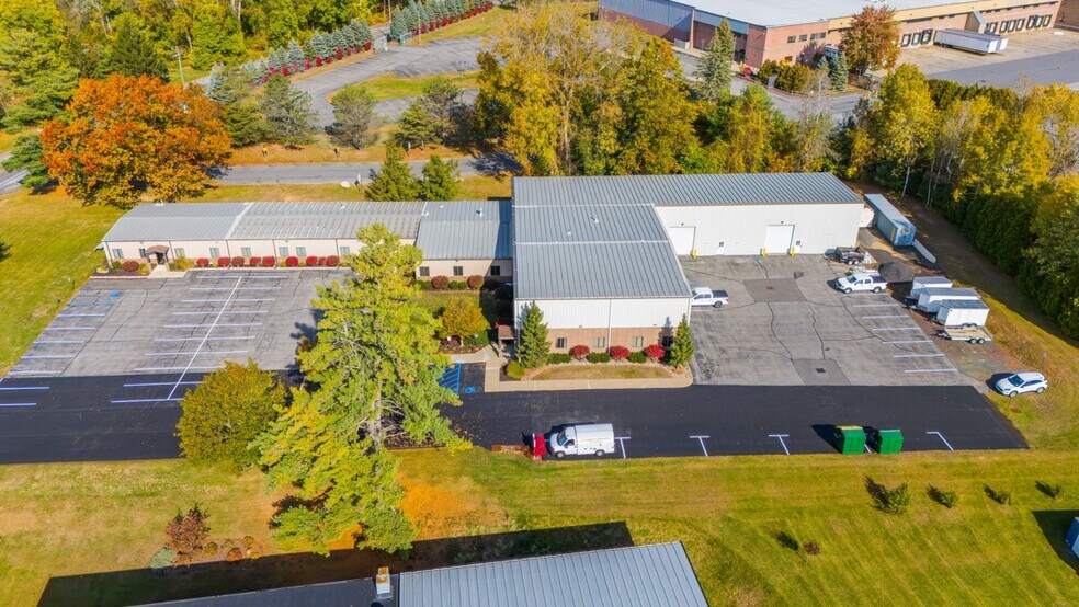 More Photos Of 747 Pierce Rd, Clifton Park Office For Sale