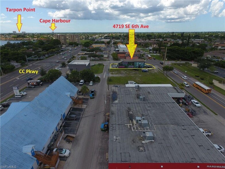 More Photos Of 4719 SE 6th Ave, Cape Coral Auto Repair For Lease