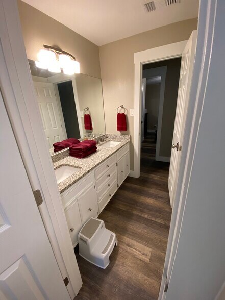More Photos Of 1681 FM 574 W, Mullin Land For Sale