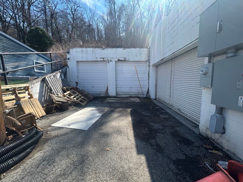 More Photos Of 5770 Butler St, Pittsburgh Storefront Retail Office For Sale