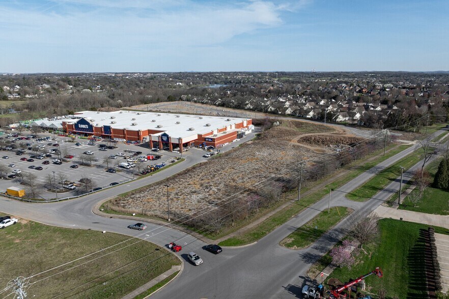 More Photos Of 1333 Nashville Pike, Gallatin Land For Sale