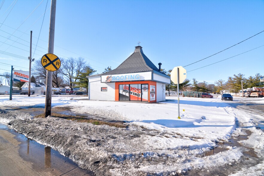 Primary Photo Of 375 N 22nd St, Decatur Auto Dealership For Sale