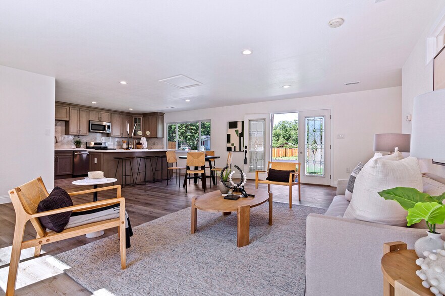 More Photos Of 1006 Court Ln, Concord Apartments For Sale
