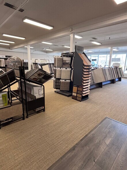 More Photos Of 211 Lowell St, Wilmington Unknown For Lease