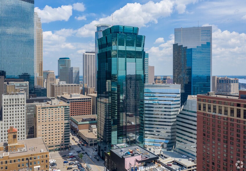 More Photos Of 901 Marquette Ave, Minneapolis Office For Lease