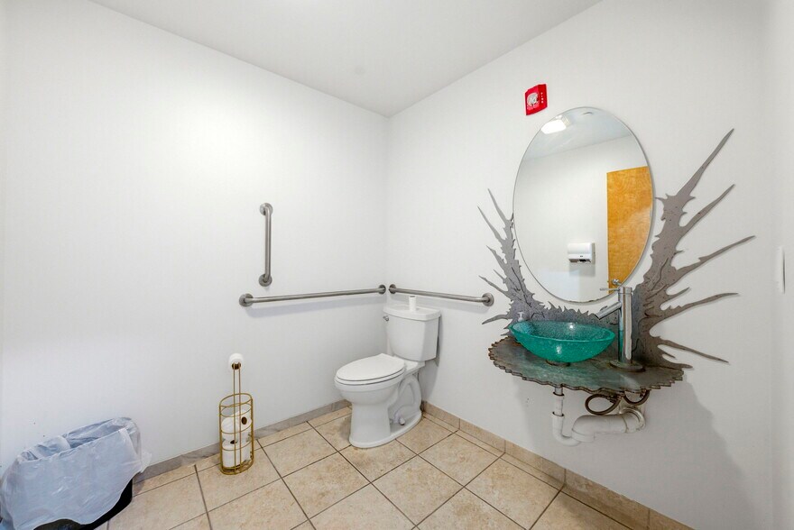 More Photos Of 354 Avenue C, Bayonne Freestanding For Sale