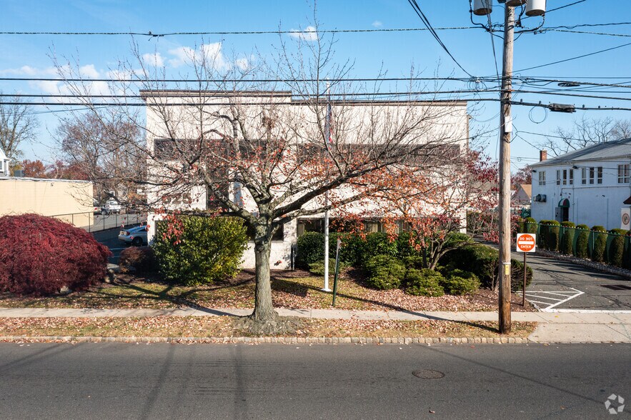 More Photos Of 625 Central Ave, Westfield Office For Lease