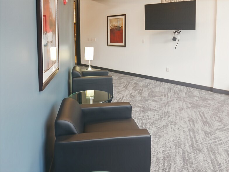 More Photos Of 1000 Highland Colony Pky, Ridgeland Coworking Space