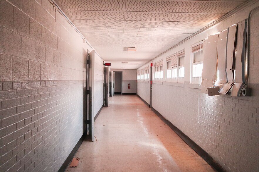 More Photos Of 3101 Armory Rd, Wichita Falls Flex For Sale