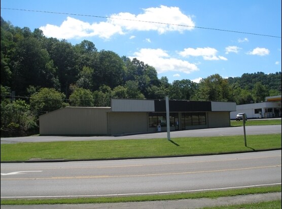 More Photos Of 16426 Wise St, Saint Paul Storefront Retail Office For Sale