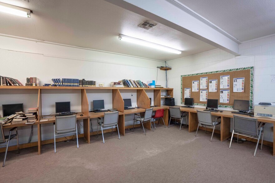 More Photos Of 1214 S Bridge Ave, Weslaco Schools For Sale