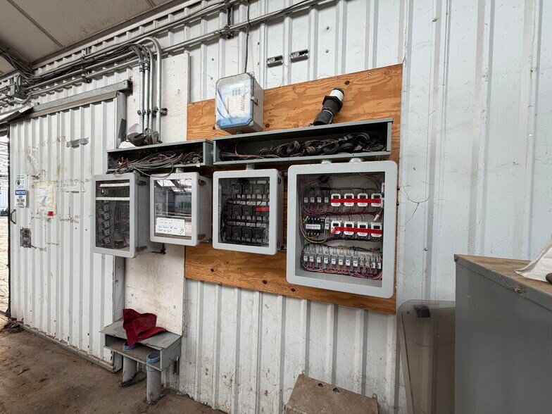 More Photos Of 20180 Spence Rd, Salinas General Retail For Sale