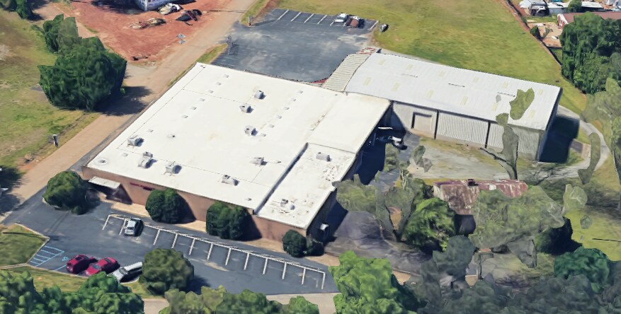 More Photos Of 1 Club Rd, Greenville Manufacturing For Lease