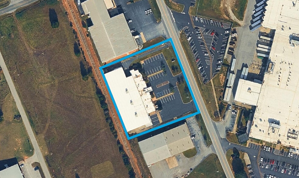 More Photos Of 1931 Perimeter Rd, Greenville Warehouse For Sale