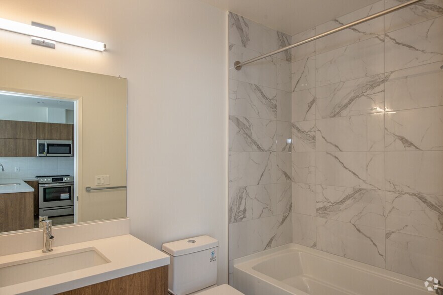 More Photos Of 801 S Berendo St, Los Angeles Apartments For Lease