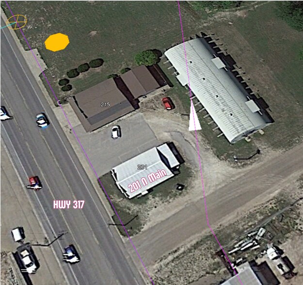 More Photos Of 201 N Main St, McGregor Office For Sale