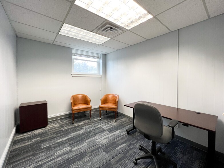 More Photos Of 1431 Elizabeth Ave, Charlotte Office For Lease
