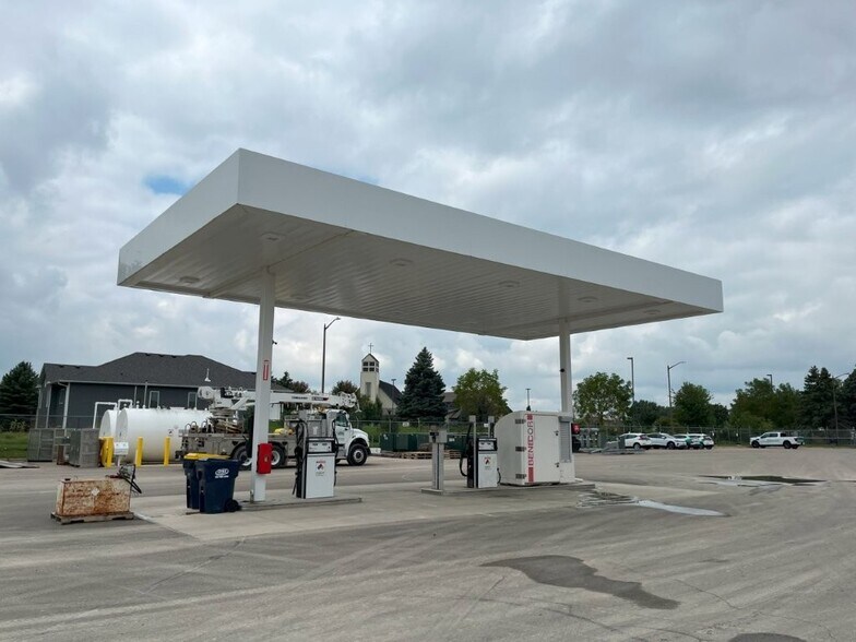 More Photos Of 4300 W 220th St, Farmington Light Distribution For Sale