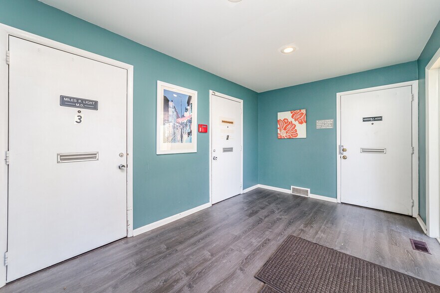 More Photos Of 3150 Hallmark Ct, Saginaw Medical For Sale