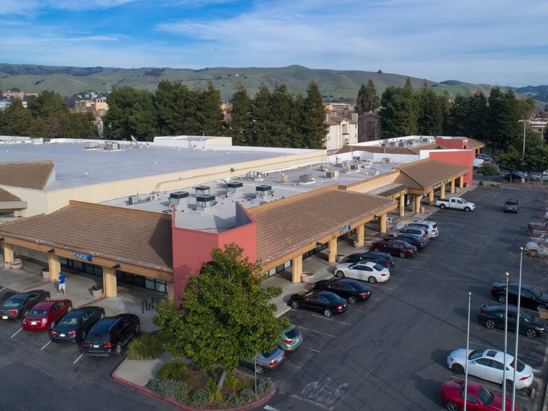 More Photos Of 1 Union Sq, Union City Unknown For Lease