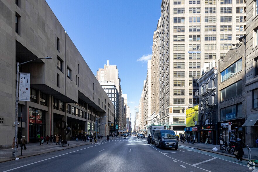 More Photos Of 295 7th Ave, New York Storefront Retail Office For Lease