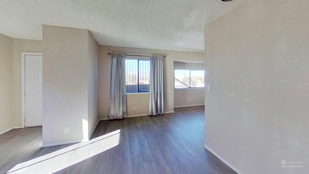 More Photos Of 2305 Exeter Dr, Las Vegas Apartments For Sale