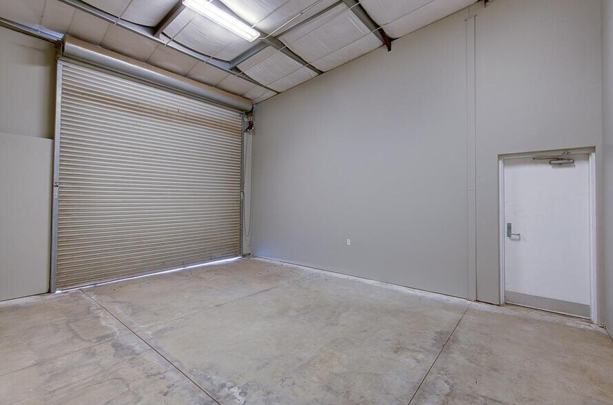 More Photos Of 1206 S O St, Tulare Office For Sale