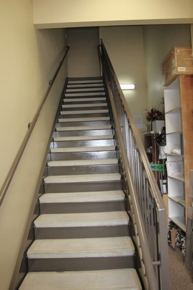 More Photos Of 6143 S Orange Blossom Trl, Orlando Loft Creative Space For Sale