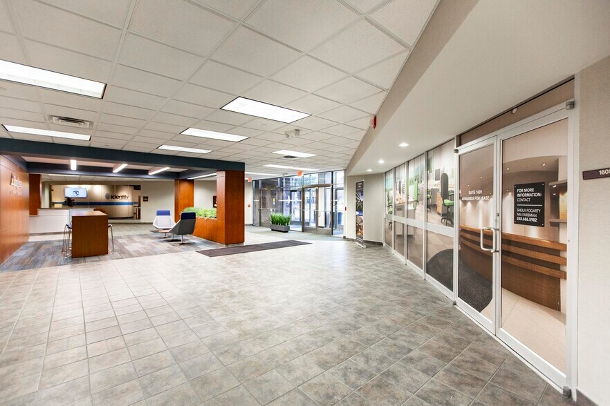 3060030700 30800 Telegraph Rd, Bingham Farms, MI 48025 For Lease