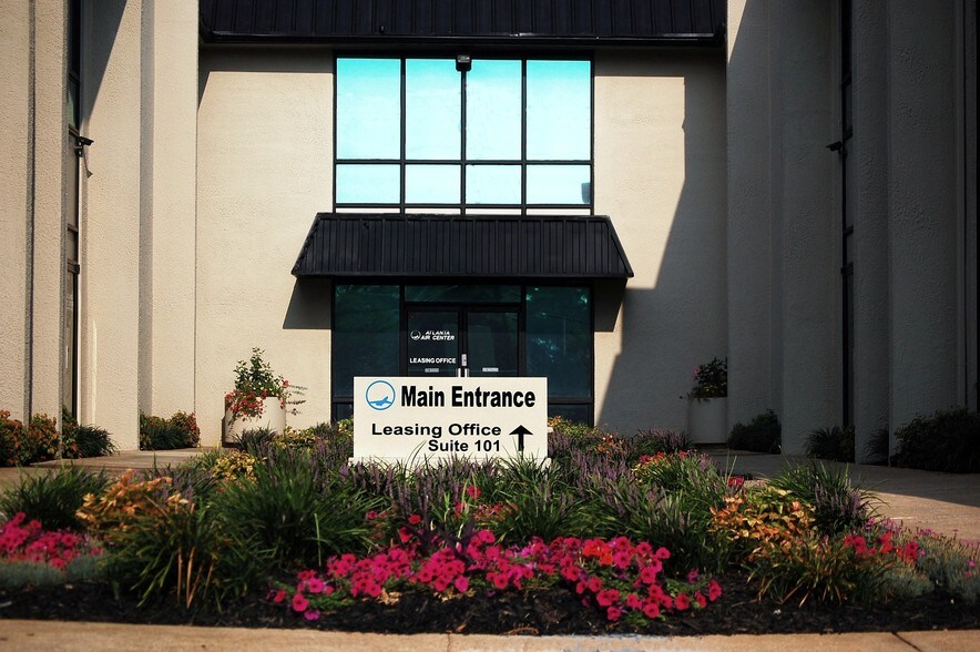 More Photos Of 3401 Norman Berry Dr, Atlanta Office For Lease