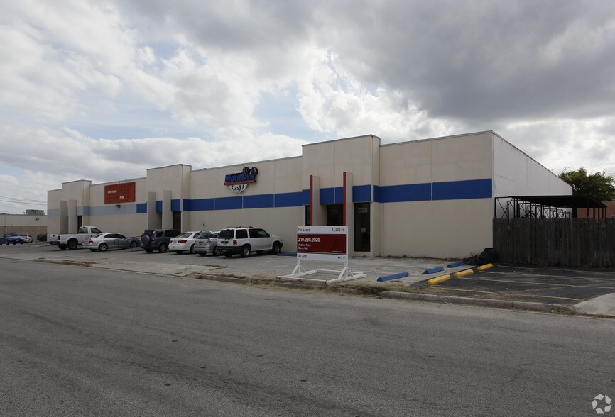 More Photos Of 2410 Boardwalk St, San Antonio Light Distribution For Lease