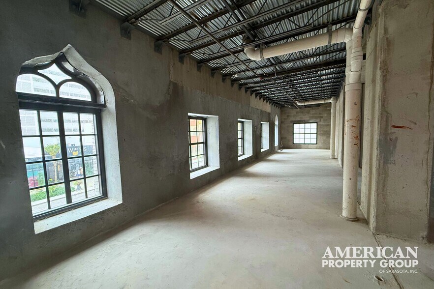 More Photos Of 33 S Palm Ave, Sarasota Apartments For Sale