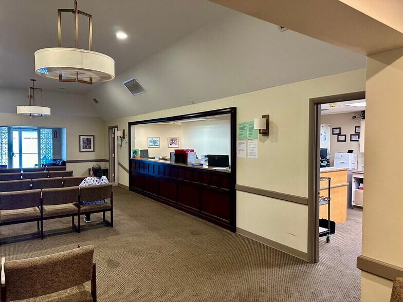 More Photos Of 485 N Ocean Ave, Patchogue Medical For Sale