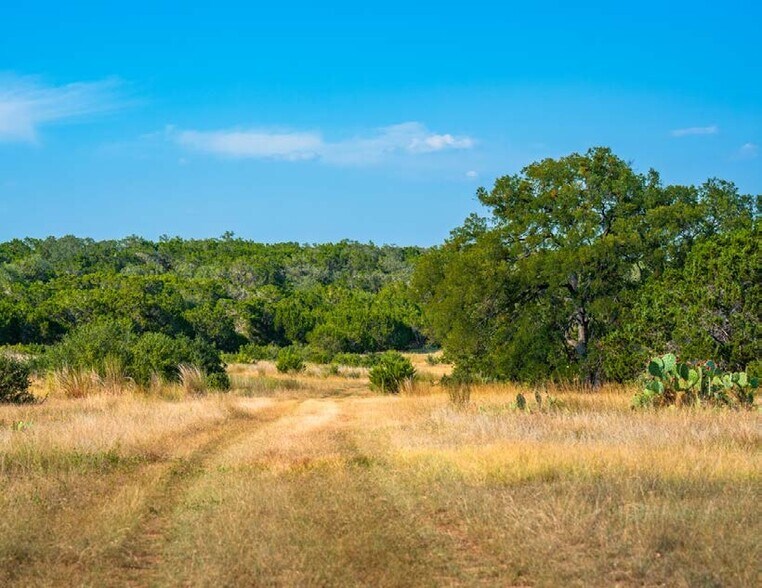More Photos Of 7040 W Fitzhugh Rd, Dripping Springs Land For Sale