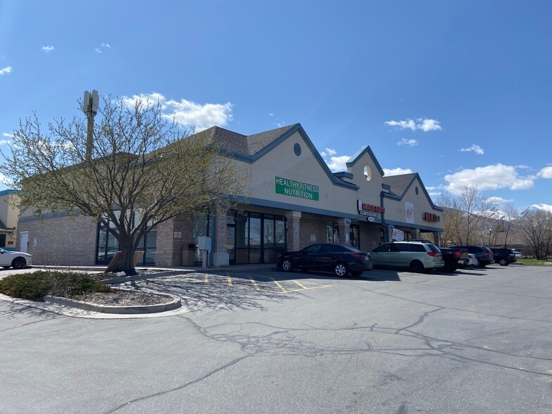 More Photos Of 7125-7135 W 3500 S, Salt Lake City Self Storage For Lease