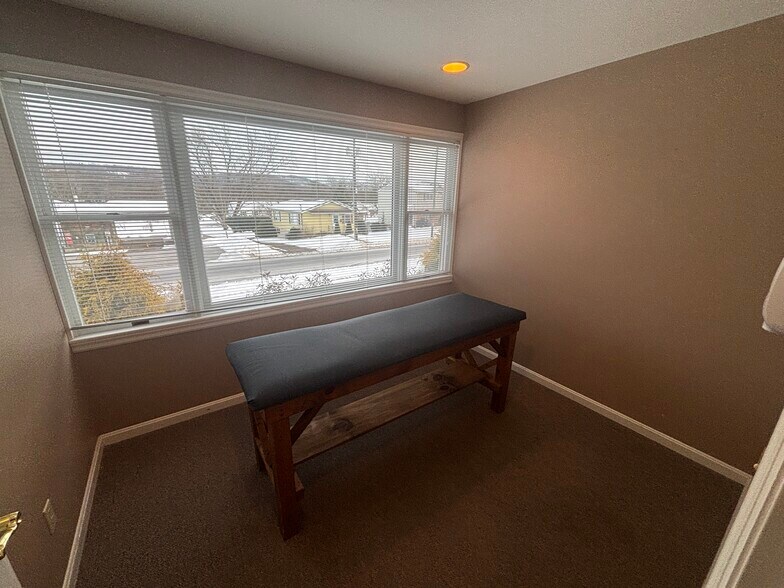 More Photos Of 845 Water St, Northumberland Medical For Sale
