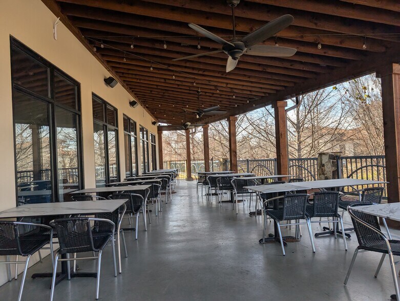 More Photos Of 5204 Colleyville Blvd, Colleyville Restaurant For Lease