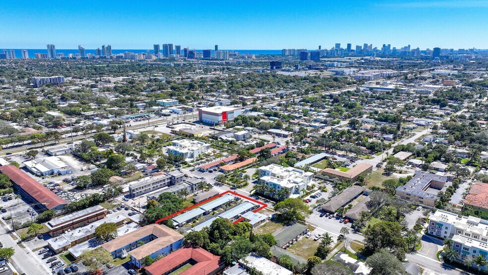 More Photos Of 2223 Adams St, Hollywood Apartments For Sale