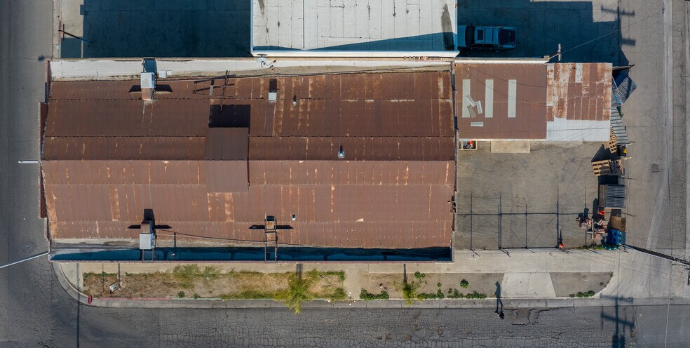 More Photos Of 460 S K St, Tulare Freestanding For Sale