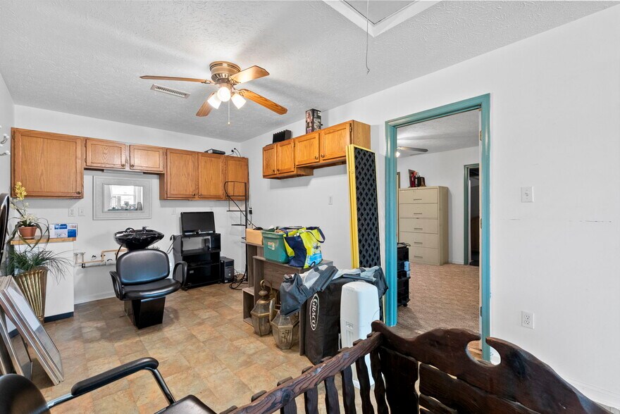 More Photos Of 7717 Richmond Tappahannock Hwy, Aylett Storefront Retail Office For Sale