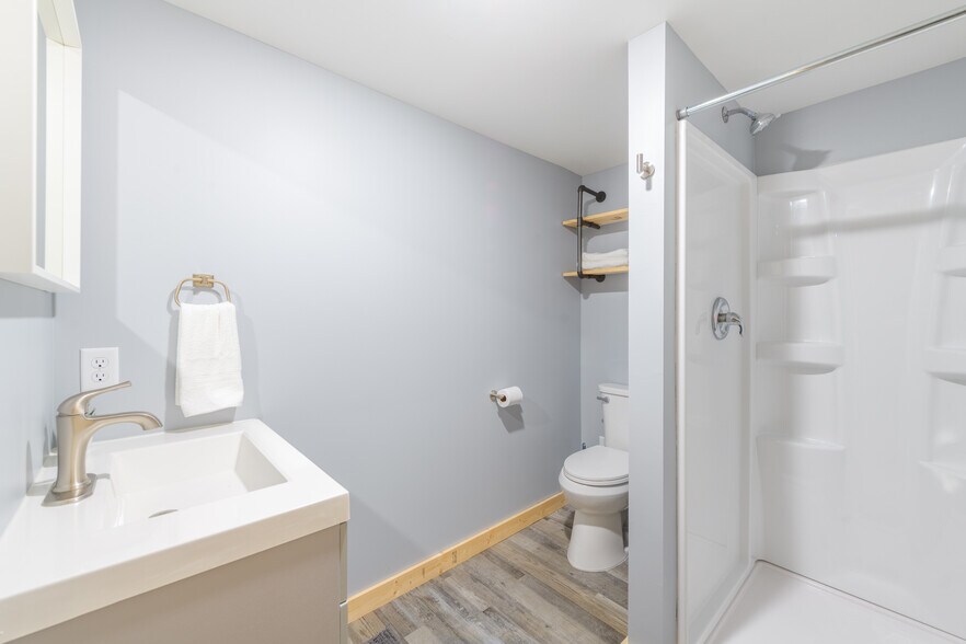 More Photos Of 26370 County 7 Blvd, Welch Apartments For Sale